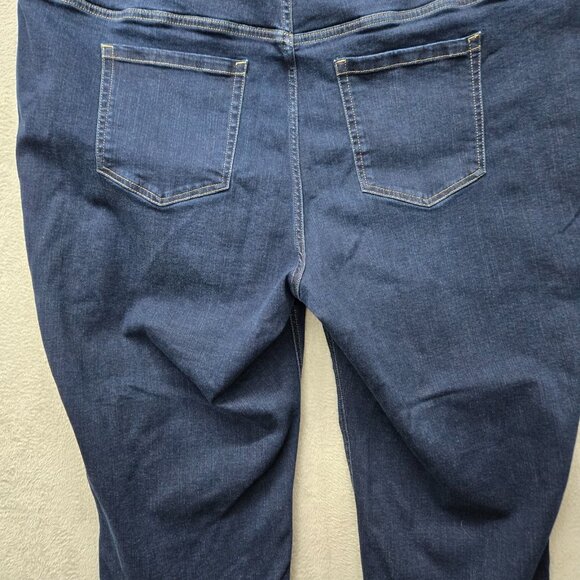 Liz Claiborne 22W Plus Size Jeans Sara Crop High Rise Stretchy Medium Wash Butto - Picture 8 of 8